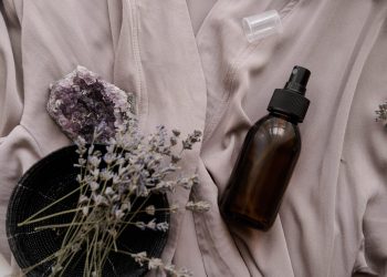 DOES LAVENDER HELP YOU SLEEP?